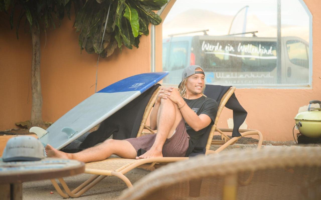 Ostello Wellenkind Surfschool La Pared  Esterno foto